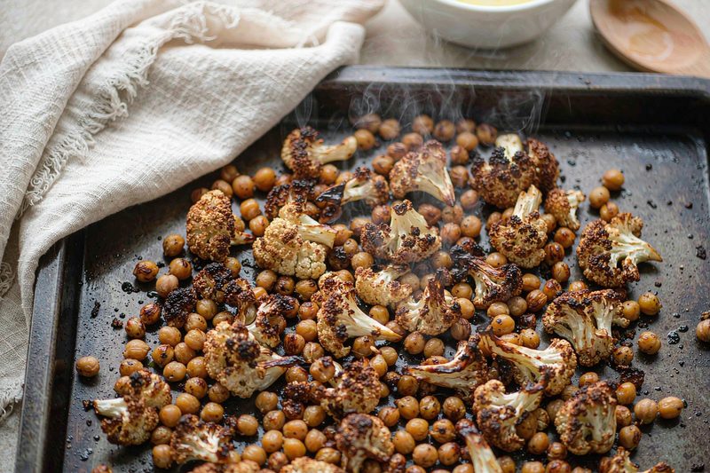 Sheet Pan Harissa Cauliflower With Chickpeas: step 2 - Dry the chickpeas thoroughly